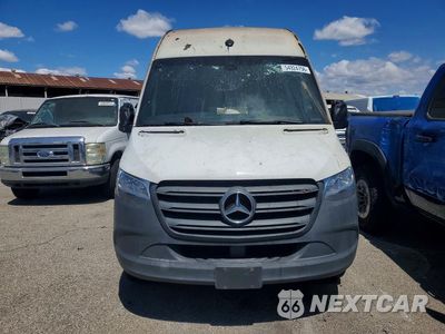 Piąte zdjęcie samochodu w środku: 2021 MERCEDES-BENZ SPRINTER 2500 VIN:W1W4DBHY0MT049185 - miniatura