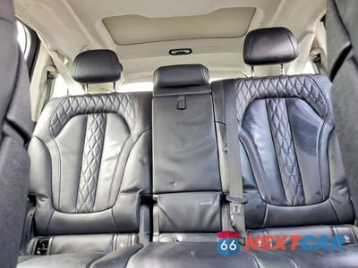 Zdjęcie 10 z 13 samochodu: 2023 BMW X7 XDRIVE40I VIN:5UX23EM04P9R56089 - miniatura