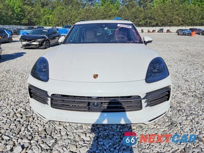 Piąte zdjęcie samochodu w środku: 2023 PORSCHE CAYENNE BASE VIN:WP1AA2AY2PDA02089 - miniatura