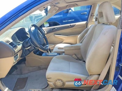 Zdjęcie 7 z 13 samochodu: 2004 HONDA CIVIC EX VIN:1HGEM22954L014760 - miniatura