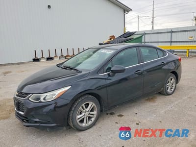 2017 CHEVROLET CRUZE LT 1G1BE5SM3H7122872 - główne zdjęcie licytacji z USA - miniatura