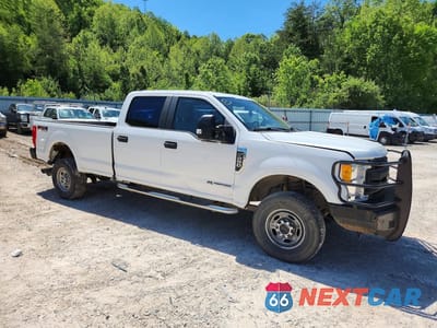 Czwarte zdjęcie samochodu z boku: 2017 FORD F250 SUPER DUTY VIN:1FT7W2BT6HEB21999 - miniatura