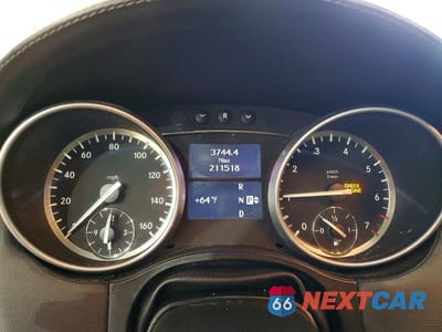 Zdjęcie 9 z 13 samochodu: 2012 MERCEDES-BENZ GL 550 4MATIC VIN:4JGBF8GE3CA790587 - miniatura
