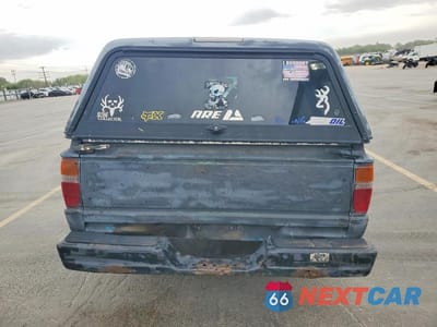 Zdjęcie 6 z 12 samochodu: 1988 TOYOTA PICKUP BASE VIN:JT4RN50R0J5113164 - miniatura