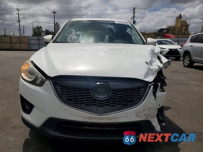 Piąte zdjęcie samochodu w środku: 2015 MAZDA CX-5 GT VIN:JM3KE2DY1F0507009 - miniatura