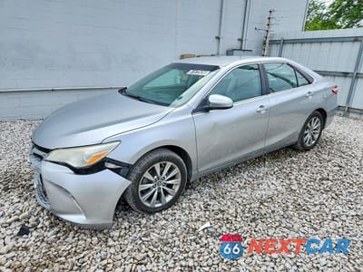 2016 TOYOTA CAMRY XLE 4T1BF1FK0GU174624 - główne zdjęcie licytacji z USA - miniatura