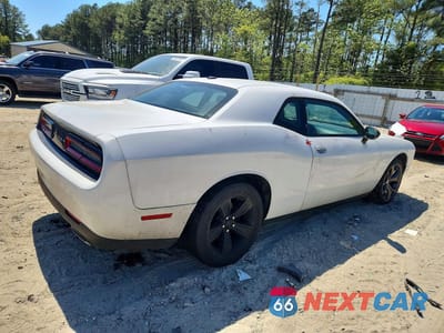 Trzecie zdjęcie samochodu z tyłu: 2016 DODGE CHALLENGER SXT VIN:2C3CDZAG1GH184165 - miniatura