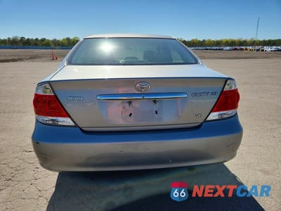 Zdjęcie 6 z 12 samochodu: 2005 TOYOTA CAMRY XLE V6 VIN:4T1BF30K55U599788 - miniatura