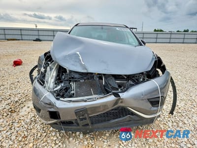 Piąte zdjęcie samochodu w środku: 2018 NISSAN MURANO S VIN:5N1AZ2MG6JN164334 - miniatura