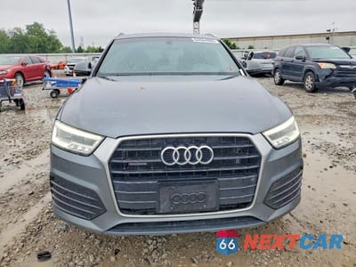 Piąte zdjęcie samochodu w środku: 2017 AUDI Q3 PRESTIGE VIN:WA1GCCFS6HR002739 - miniatura