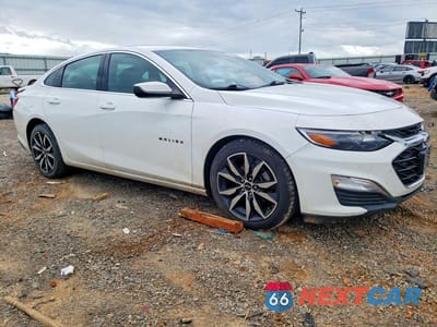 Czwarte zdjęcie samochodu z boku: 2022 CHEVROLET MALIBU RS VIN:1G1ZG5STXNF205135 - miniatura