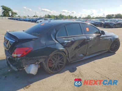 Trzecie zdjęcie samochodu z tyłu: 2018 MERCEDES-BENZ E 63 AMG-S VIN:WDDZF8KBXJA270759 - miniatura