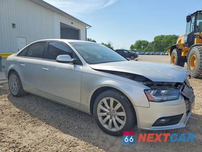 Czwarte zdjęcie samochodu z boku: 2013 AUDI A4 PREMIUM VIN:WAUBFAFL8DN044090 - miniatura