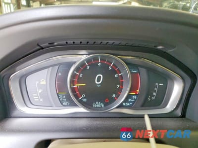 Zdjęcie 9 z 13 samochodu: 2016 VOLVO XC60 T5 PREMIER VIN:YV4612RK7G2839579 - miniatura