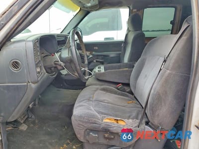 Zdjęcie 7 z 12 samochodu: 1999 CHEVROLET SILVERADO K1500 VIN:2GCEK19T2X1169700 - miniatura