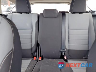 Zdjęcie 10 z 13 samochodu: 2017 FORD ESCAPE S VIN:1FMCU0F78HUD64236 - miniatura