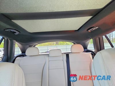 Zdjęcie 10 z 14 samochodu: 2023 MERCEDES-BENZ GLC 300 4MATIC VIN:W1NKM4HB8PU020275 - miniatura