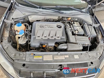 Zdjęcie 11 z 12 samochodu: 2013 VOLKSWAGEN PASSAT SE VIN:1VWBN7A38DC064008 - miniatura