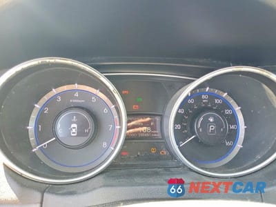 Zdjęcie 9 z 12 samochodu: 2011 HYUNDAI SONATA SE 2.0T VIN:5NPEC4AB5BH176892 - miniatura