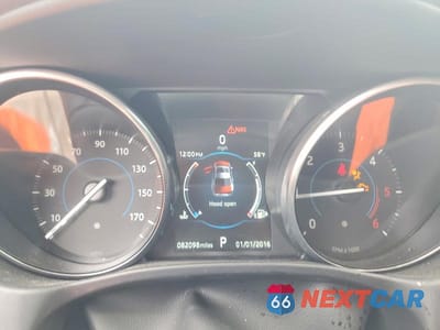 Zdjęcie 9 z 12 samochodu: 2018 JAGUAR XE PREMIUM VIN:SAJAJ4FN1JCP28228 - miniatura