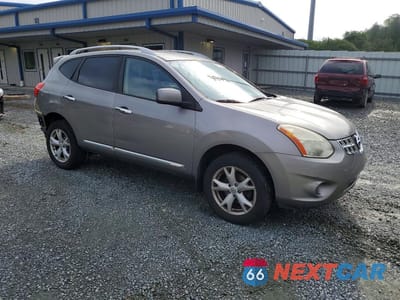 Czwarte zdjęcie samochodu z boku: 2011 NISSAN ROGUE S VIN:JN8AS5MV5BW667068 - miniatura