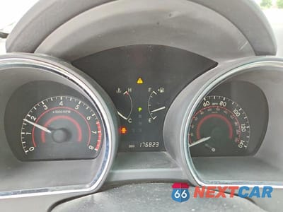 Zdjęcie 9 z 13 samochodu: 2013 TOYOTA HIGHLANDER SE VIN:5TDZK3EHXDS101969 - miniatura