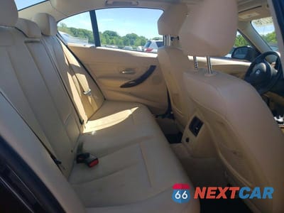 Zdjęcie 10 z 13 samochodu: 2014 BMW 320 I VIN:WBA3B1C57EK133562 - miniatura