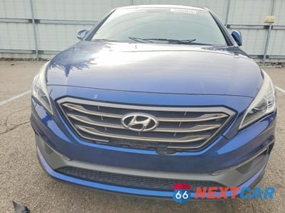 Piąte zdjęcie samochodu w środku: 2017 HYUNDAI SONATA SPORT VIN:5NPE34AF2HH443241 - miniatura