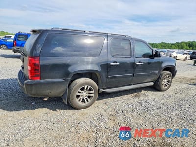 Trzecie zdjęcie samochodu z tyłu: 2008 CHEVROLET SUBURBAN K1500 LS VIN:3GNFK16358G200642 - miniatura