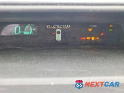 Zdjęcie 9 z 12 samochodu: 2013 TOYOTA PRIUS C TWO VIN:JTDKDTB39D1545572 - miniatura
