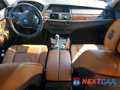 Zdjęcie 8 z 13 samochodu: 2008 BMW X5 3.0I VIN:5UXFE43508L027993 - miniatura
