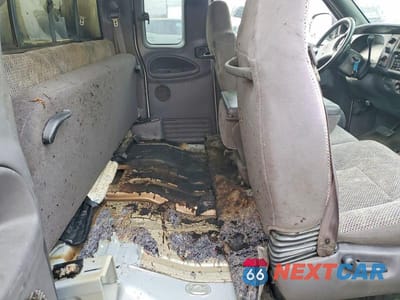 Zdjęcie 10 z 12 samochodu: 2001 DODGE RAM 1500 VIN:3B7HC13Y61G228311 - miniatura