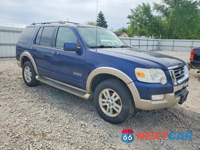 Czwarte zdjęcie samochodu z boku: 2007 FORD EXPLORER EDDIE BAUER VIN:1FMEU74E97UA54985 - miniatura