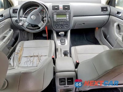 Zdjęcie 8 z 12 samochodu: 2008 VOLKSWAGEN JETTA SE VIN:3VWRM71K08M028892 - miniatura