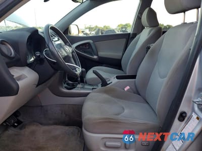 Zdjęcie 7 z 13 samochodu: 2007 TOYOTA RAV4 LIMITED VIN:JTMBD31VX75095057 - miniatura