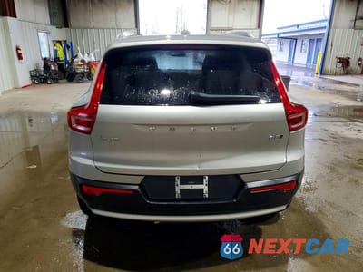 Zdjęcie 6 z 13 samochodu: 2025 VOLVO XC40 CORE VIN:YV4L12UJ0S2565863 - miniatura