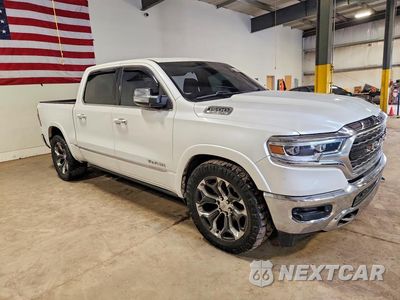 Czwarte zdjęcie samochodu z boku: 2019 RAM 1500 LIMITED VIN:1C6SRFHT5KN627306 - miniatura