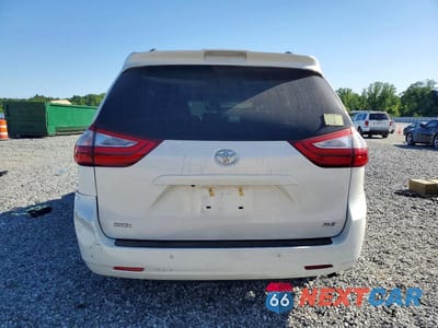 Zdjęcie 6 z 14 samochodu: 2018 TOYOTA SIENNA XLE 7-PASSENGER VIN:5TDYZ3DC1JS924220 - miniatura