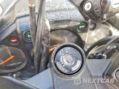 Zdjęcie 7 z 8 samochodu: 2010 KAWASAKI EX250 J VIN:JKAEXMJ12ADA57551 - miniatura