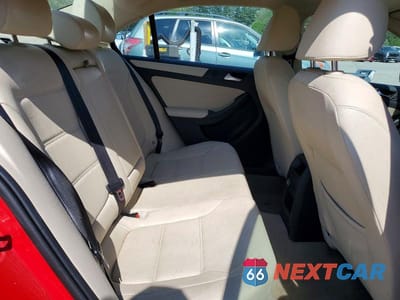 Zdjęcie 10 z 13 samochodu: 2012 VOLKSWAGEN JETTA SE VIN:3VWDP7AJXCM416973 - miniatura