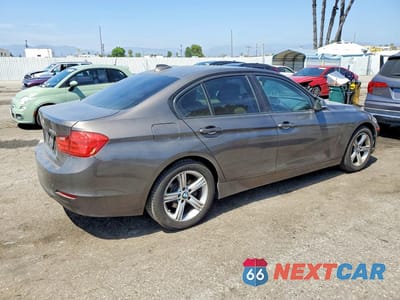 Trzecie zdjęcie samochodu z tyłu: 2014 BMW 328 D VIN:WBA3D3C53EK156858 - miniatura