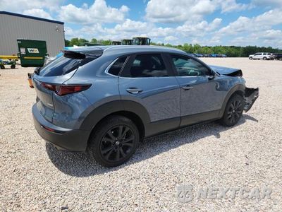 Trzecie zdjęcie samochodu z tyłu: 2022 MAZDA CX-30 PREFERRED VIN:3MVDMBCL3NM444435 - miniatura