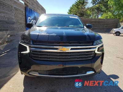 Piąte zdjęcie samochodu w środku: 2023 CHEVROLET TAHOE K1500 LT VIN:1GNSKNKDXPR262119 - miniatura