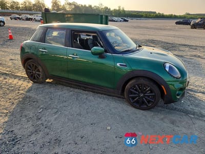 Czwarte zdjęcie samochodu z boku: 2020 MINI COOPER VIN:WMWXU7C04L2M10409 - miniatura