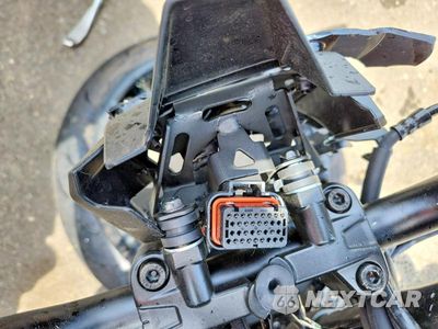 Zdjęcie 7 z 9 samochodu: 2025 KAWASAKI ZR900 S VIN:ML5ZRDS15SDA04466 - miniatura
