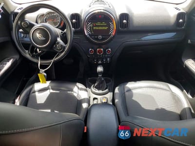 Zdjęcie 8 z 12 samochodu: 2018 MINI COOPER COUNTRYMAN VIN:WMZYS7C38J3E08163 - miniatura
