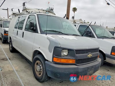 Czwarte zdjęcie samochodu z boku: 2012 CHEVROLET EXPRESS 2500 VIN:1GCWGFCB2C1124954 - miniatura