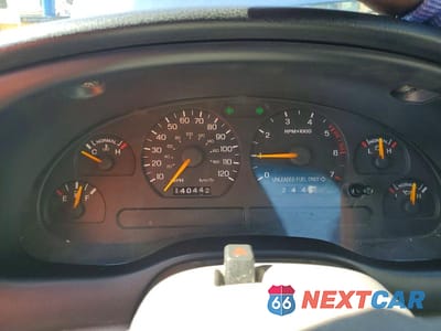 Zdjęcie 9 z 12 samochodu: 1998 FORD MUSTANG VIN:1FAFP4048WF132581 - miniatura