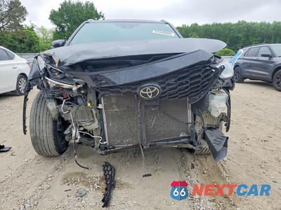 Piąte zdjęcie samochodu w środku: 2021 TOYOTA HIGHLANDER XSE VIN:5TDLZRBH8MS111540 - miniatura