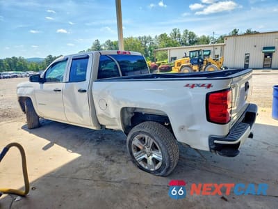 Drugie zdjęcie samochodu z przodu: 2017 CHEVROLET SILVERADO K1500 CUSTOM VIN:1GCVKPEC3HZ401240 - miniatura